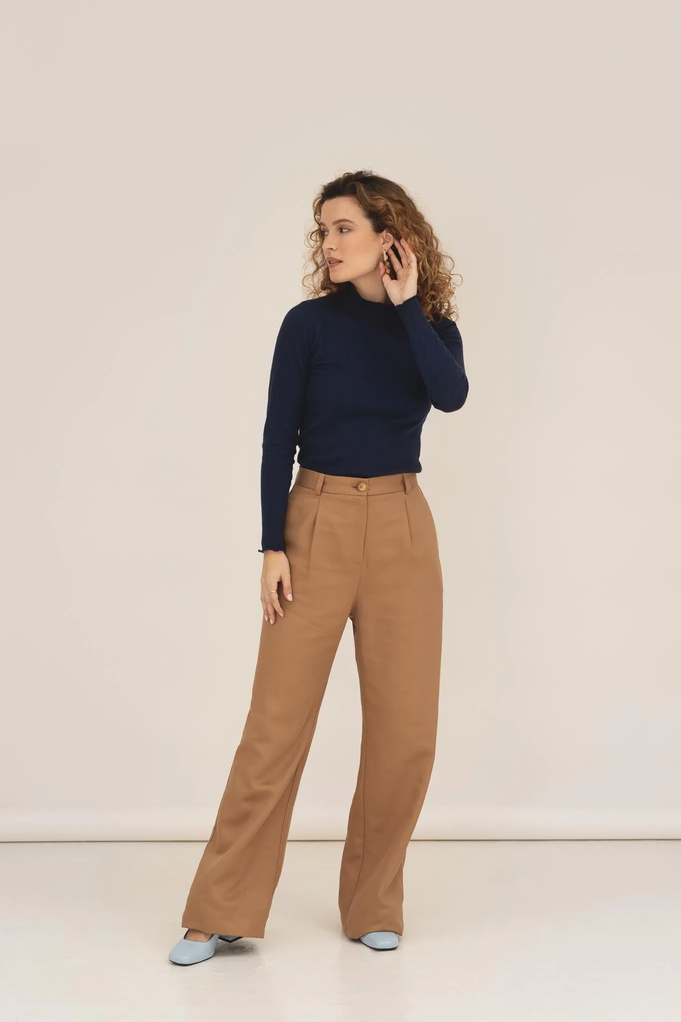 Ava Navy Turtleneck