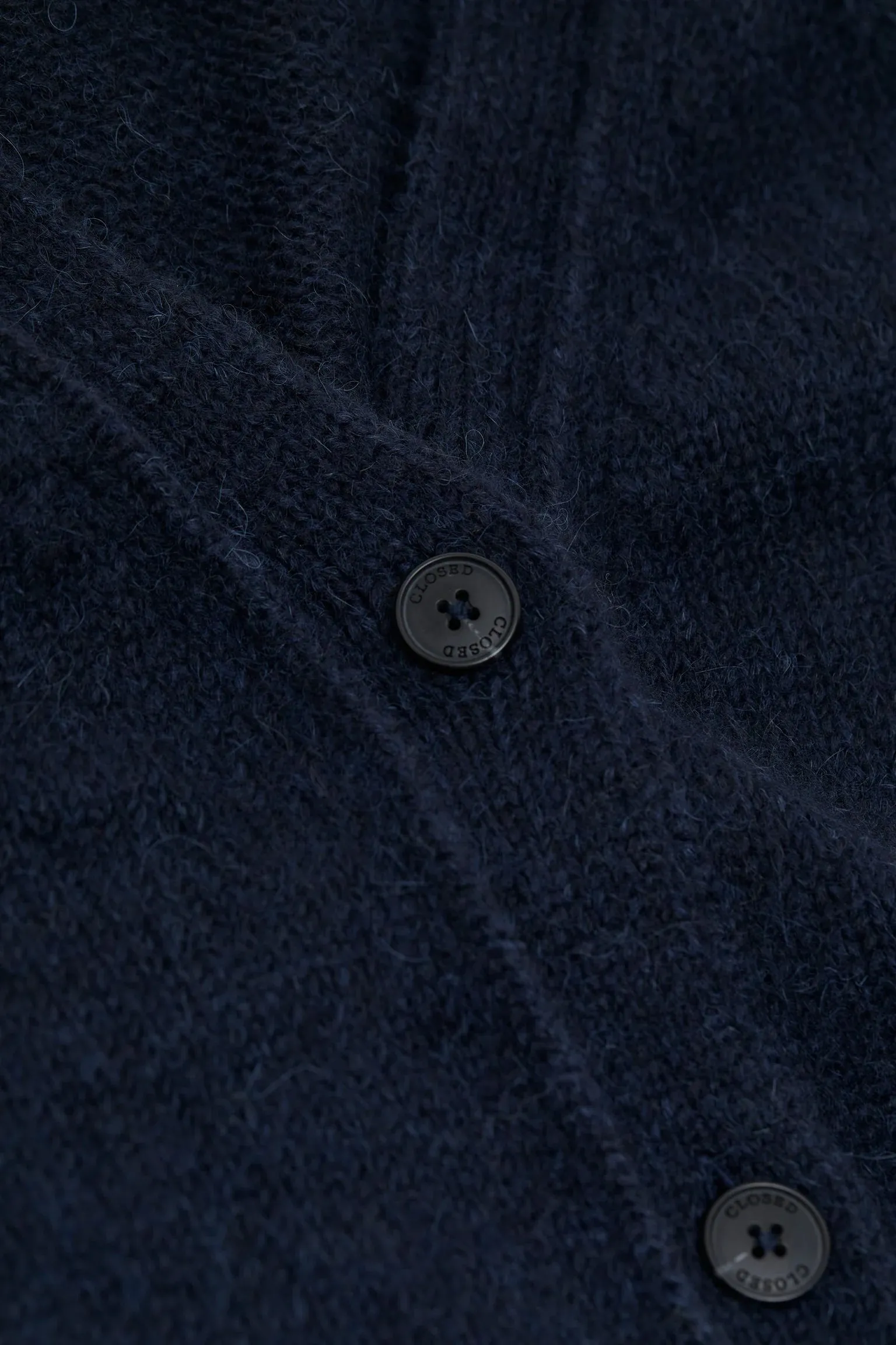 Closed V Cardigan - Dark Blue