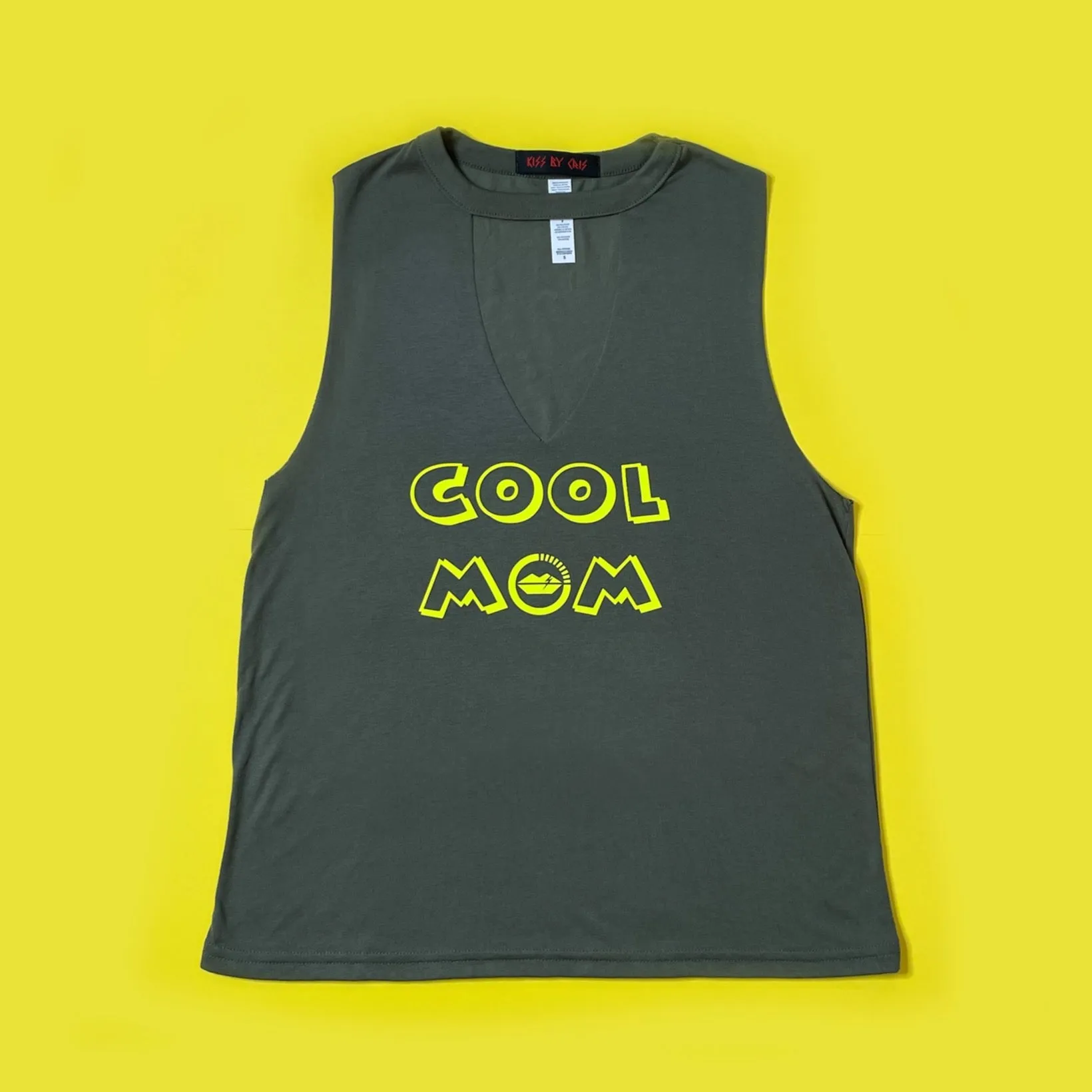 COOL MOM I cut-neck tank