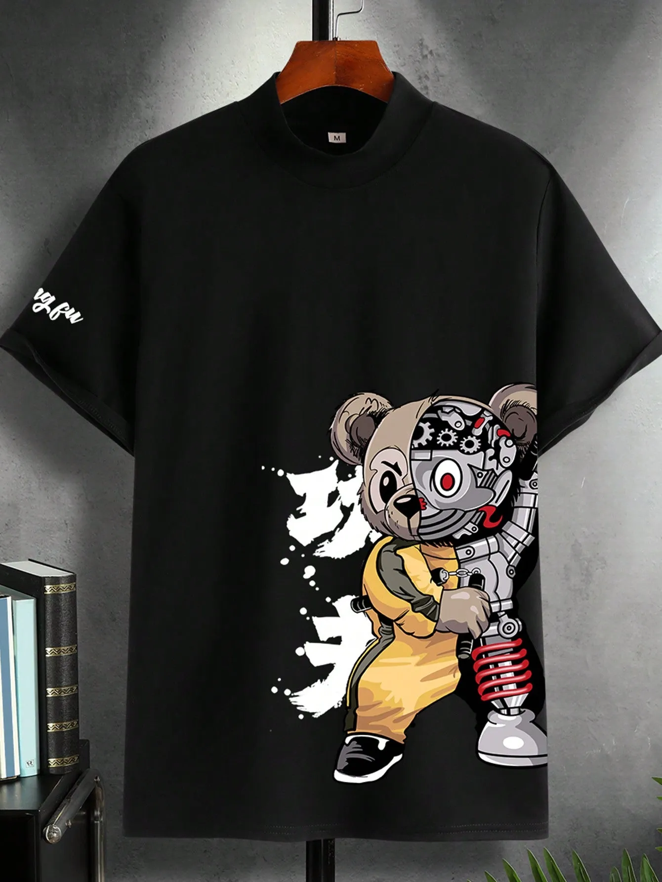 Manfinity LEGND Men's Cartoon Printed T-Shirt