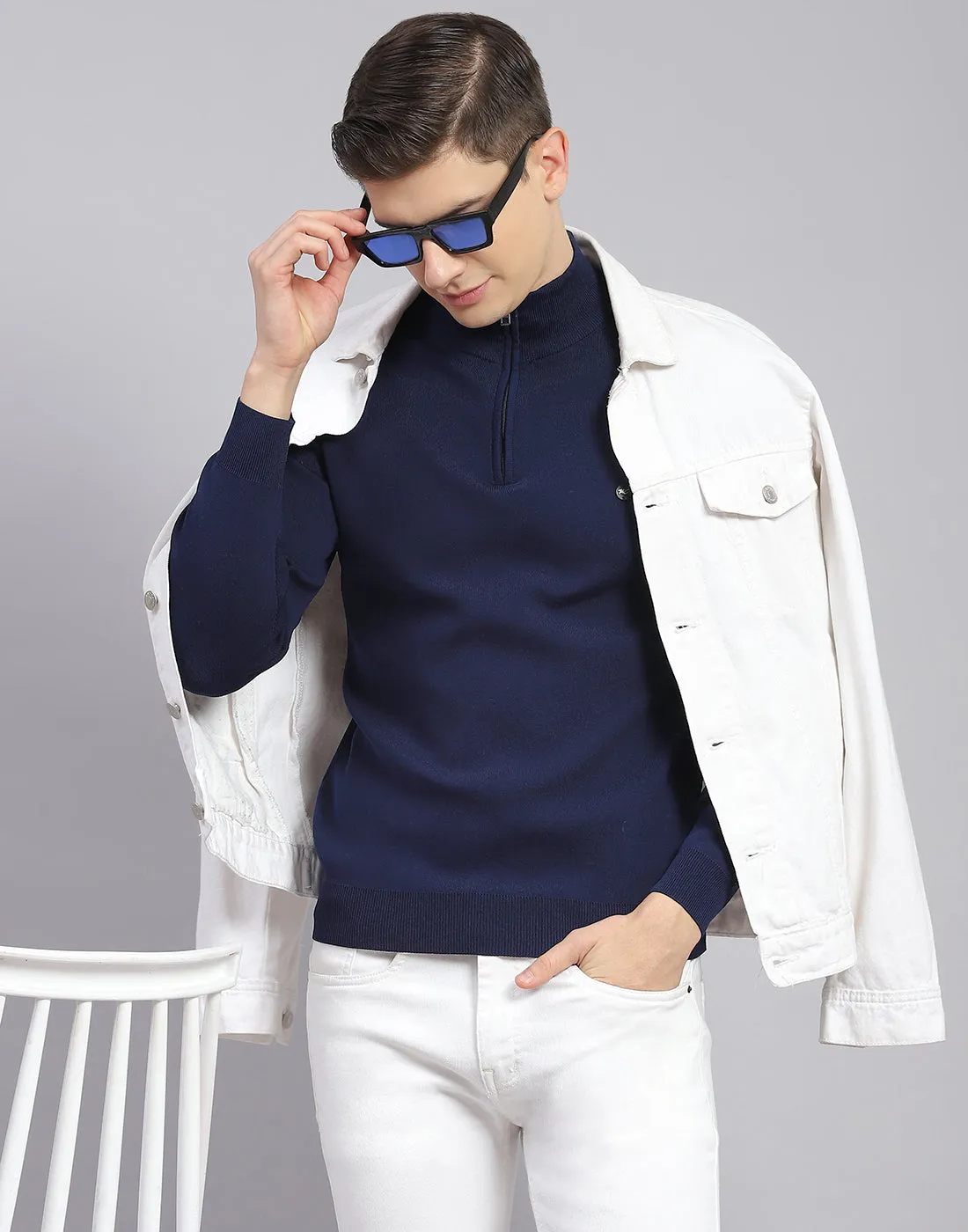 Men Navy Blue Solid H Neck Full Sleeve Sweater