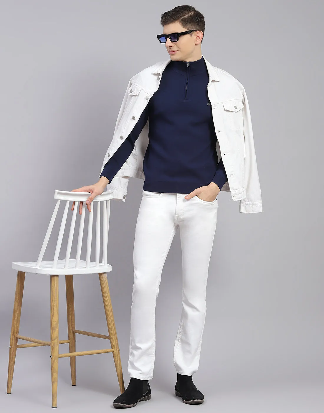 Men Navy Blue Solid H Neck Full Sleeve Sweater