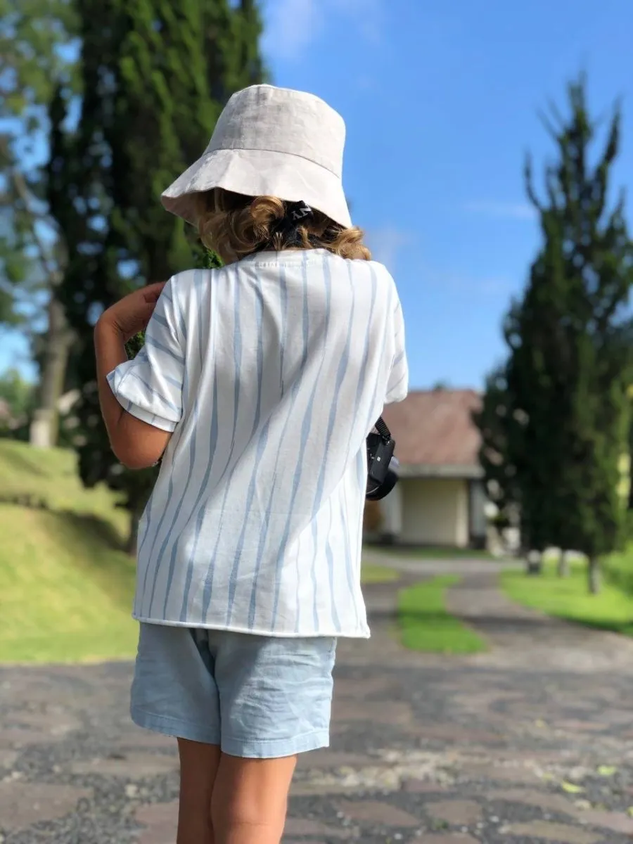 Organic t-shirt with Blue stripes