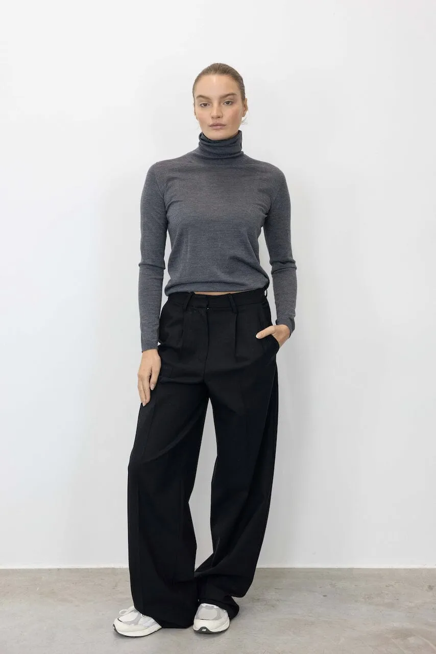 SALUTO TURTLENECK SLIM FIT SWEATER