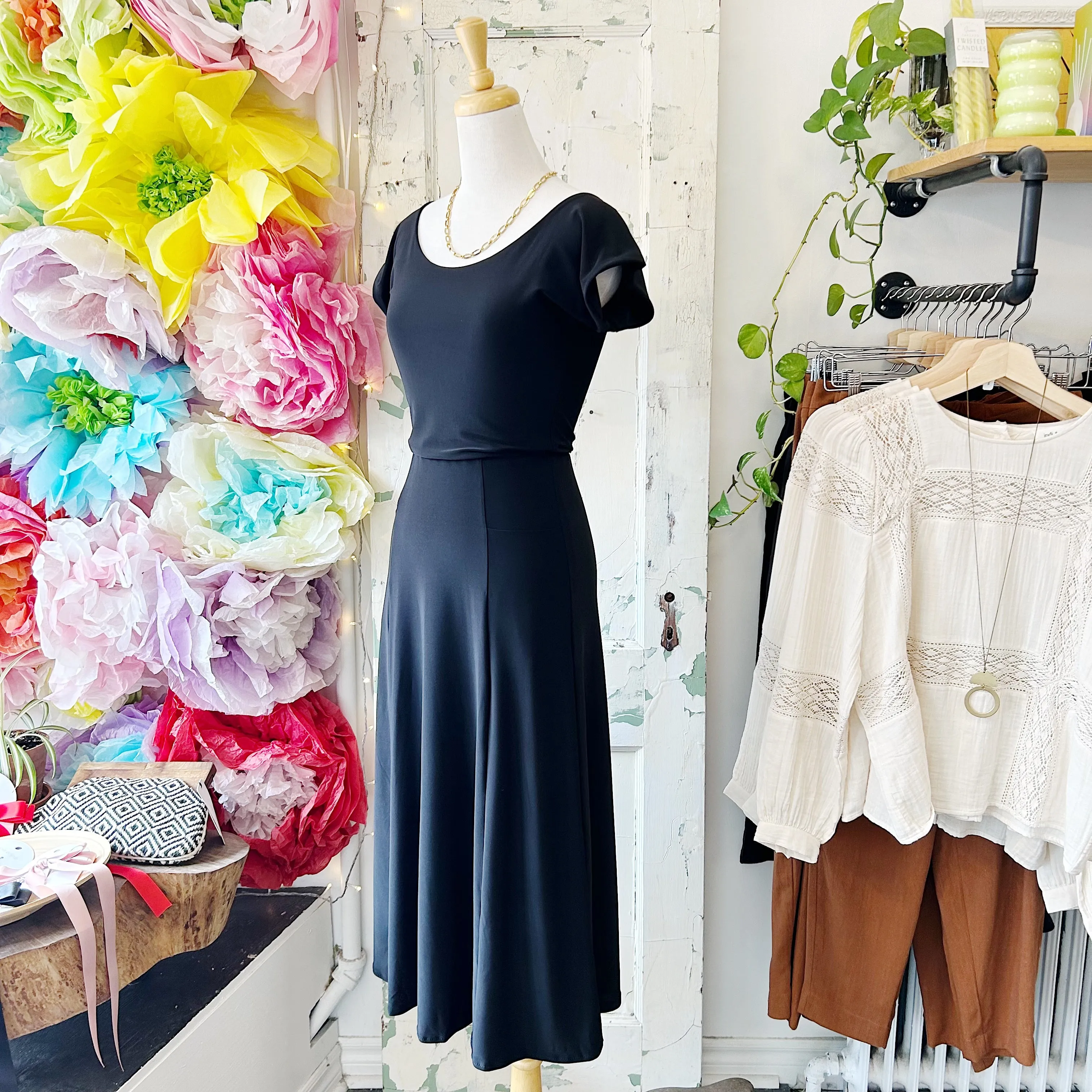 Sara Duke // Black Pocket Dress