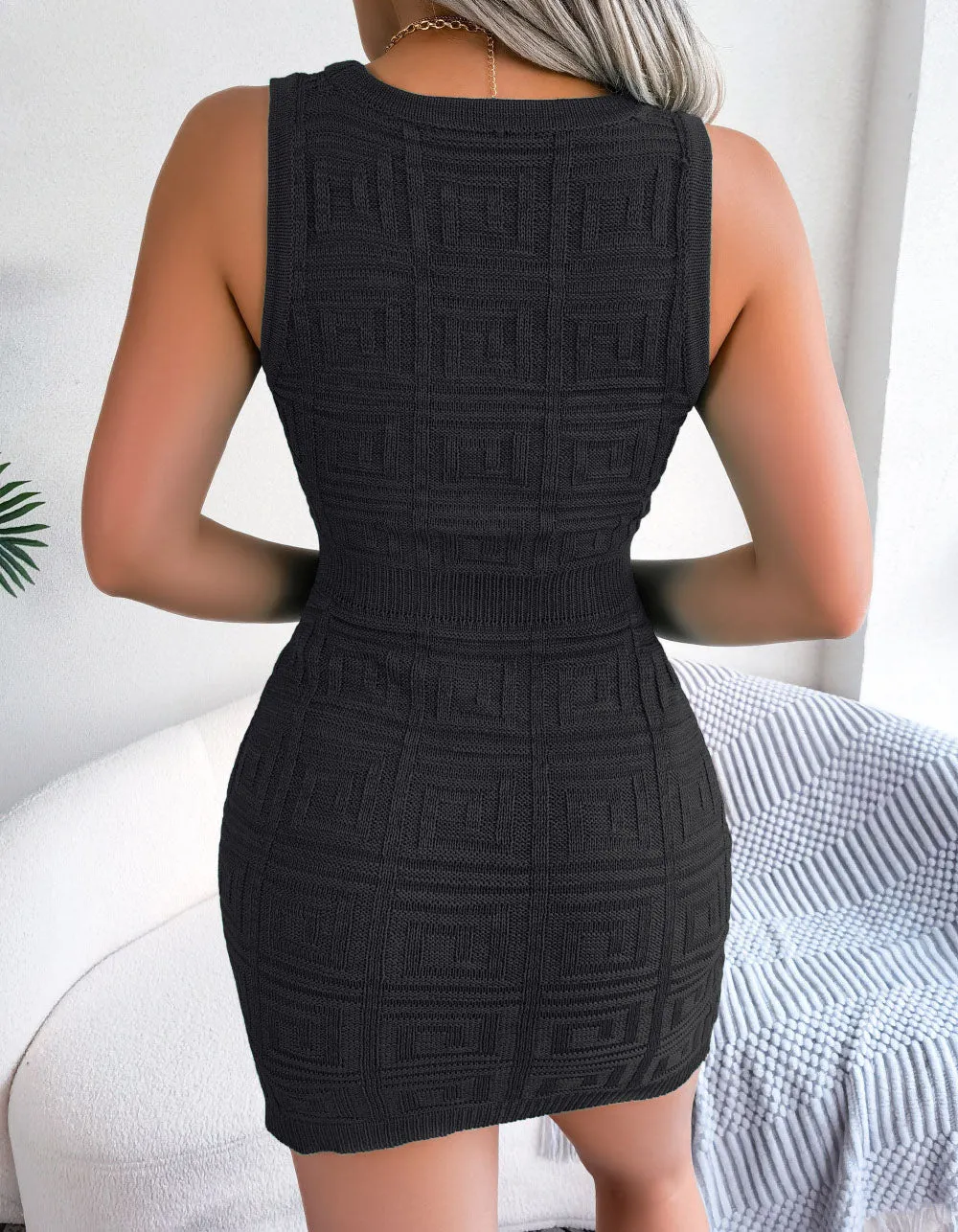 Solid-color Round Neck Sleeveless Knit Short Bodycon Dresses