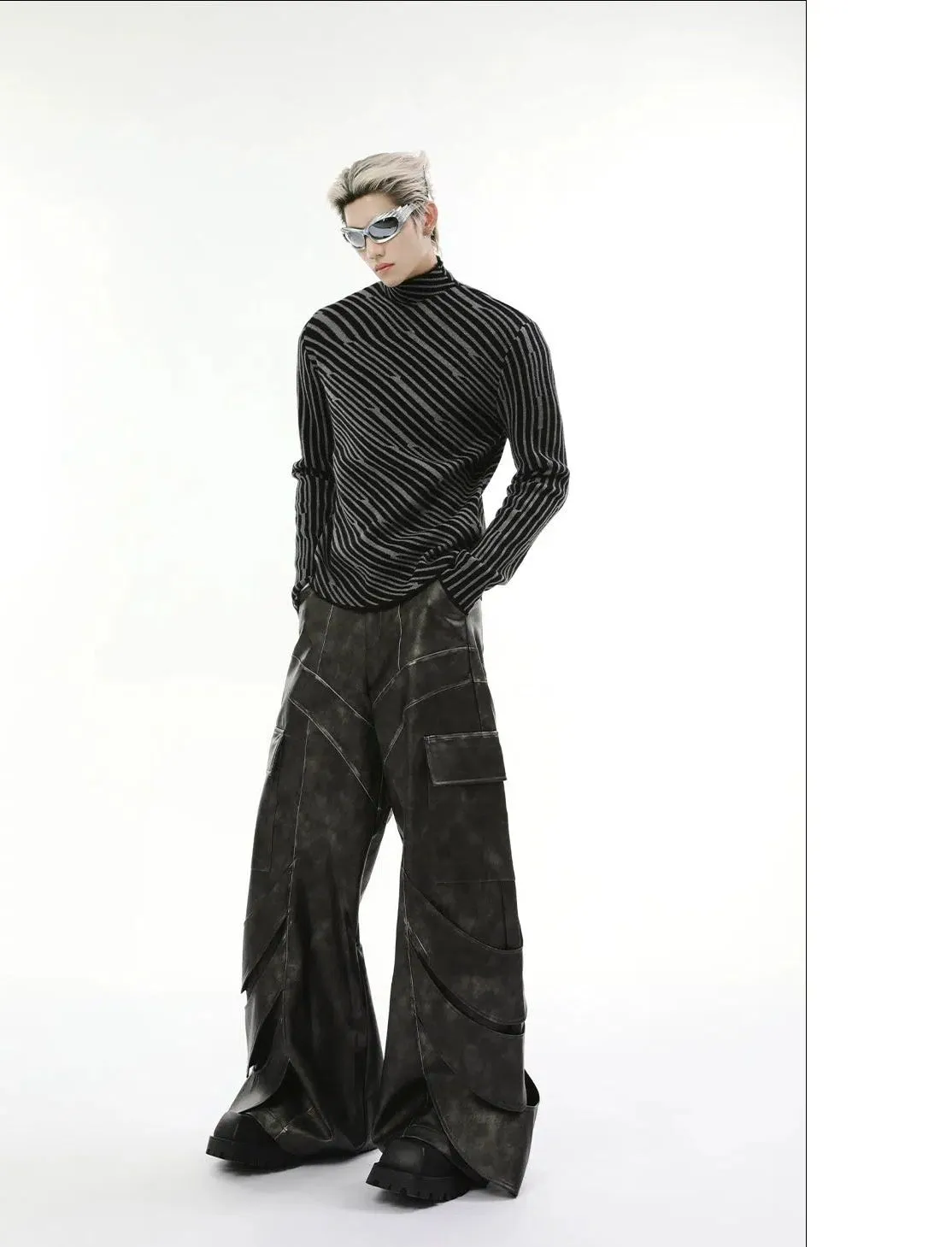Striped Contrast Slim Fit Turtleneck