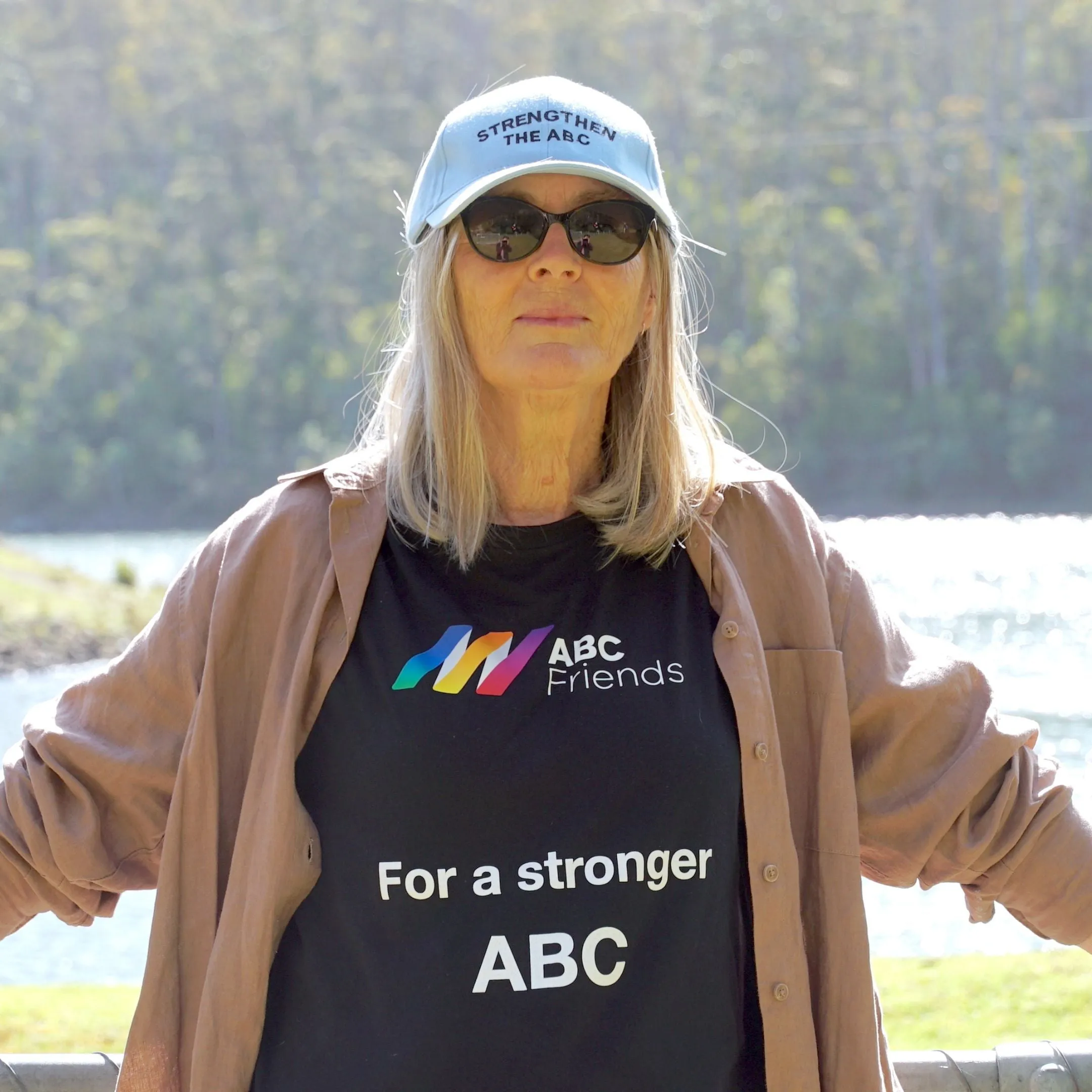 T-Shirt: For a stronger ABC