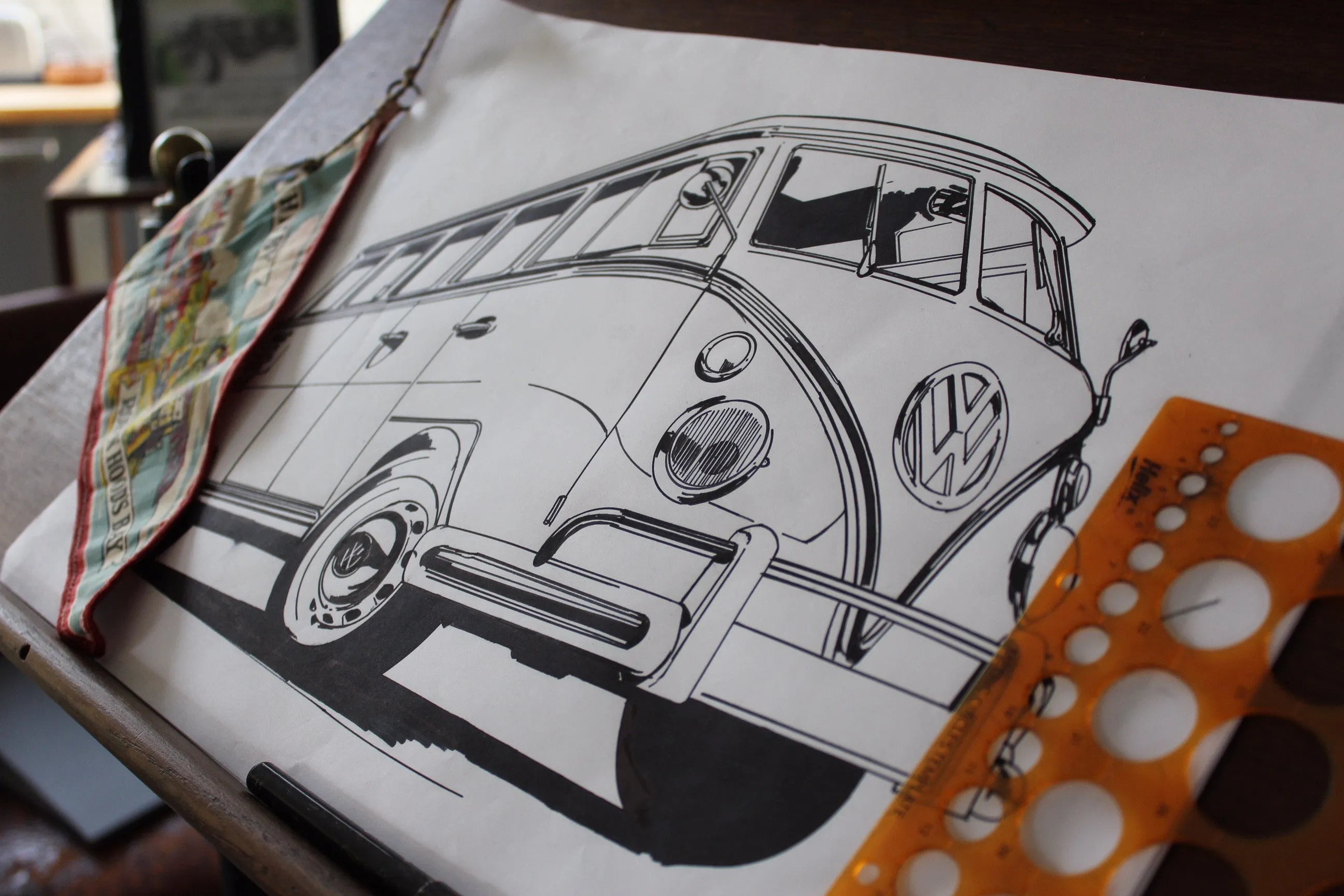 VOLKSWAGEN BUS LADIES FIT T-SHIRT